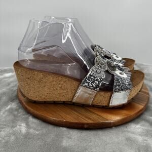 Mascha Shoes Womens Size 39 US 8.5 Silver Beaded Wedge Sandals Italy Platform